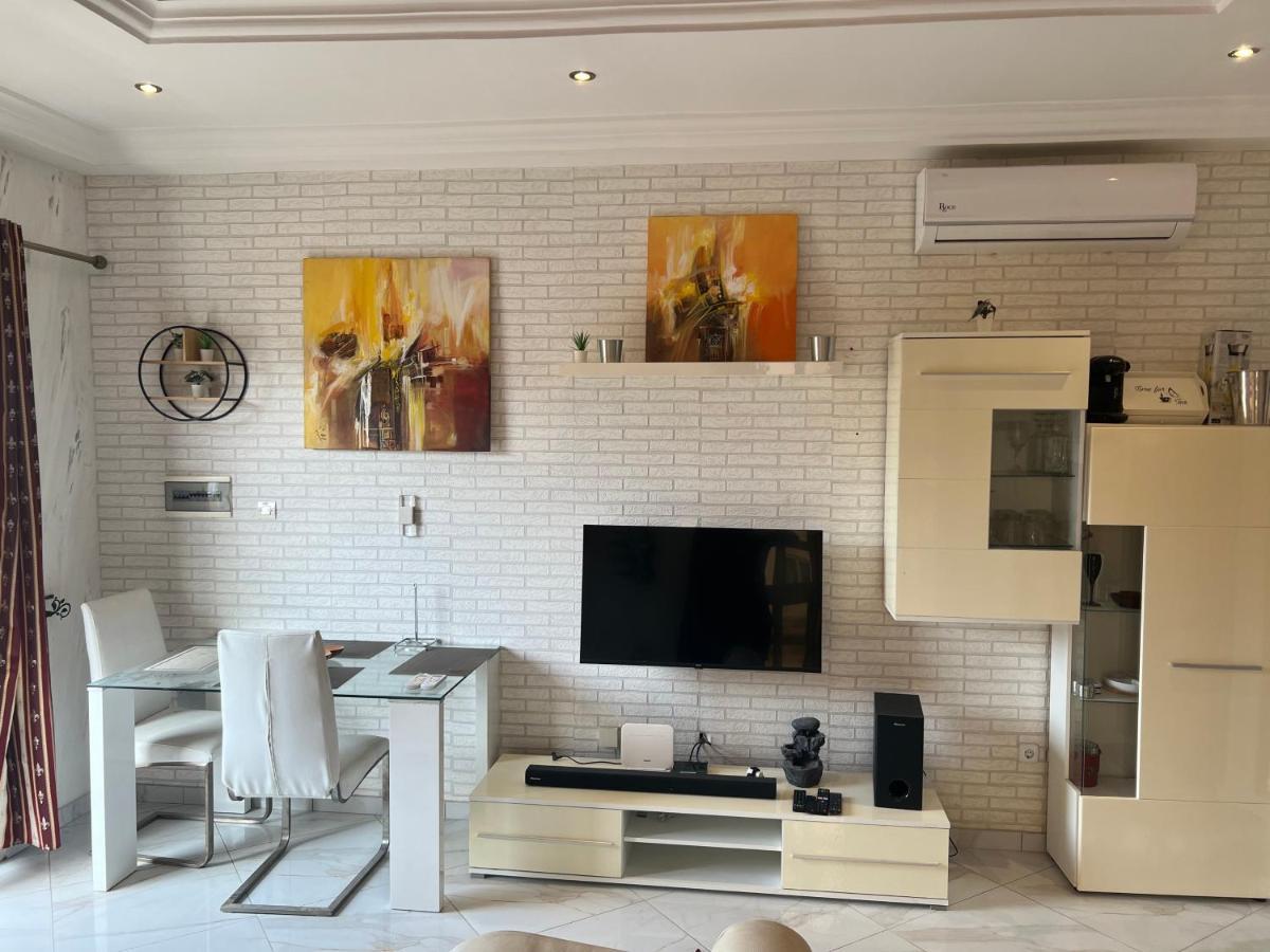 Appartement Altona Ломе Екстер'єр фото